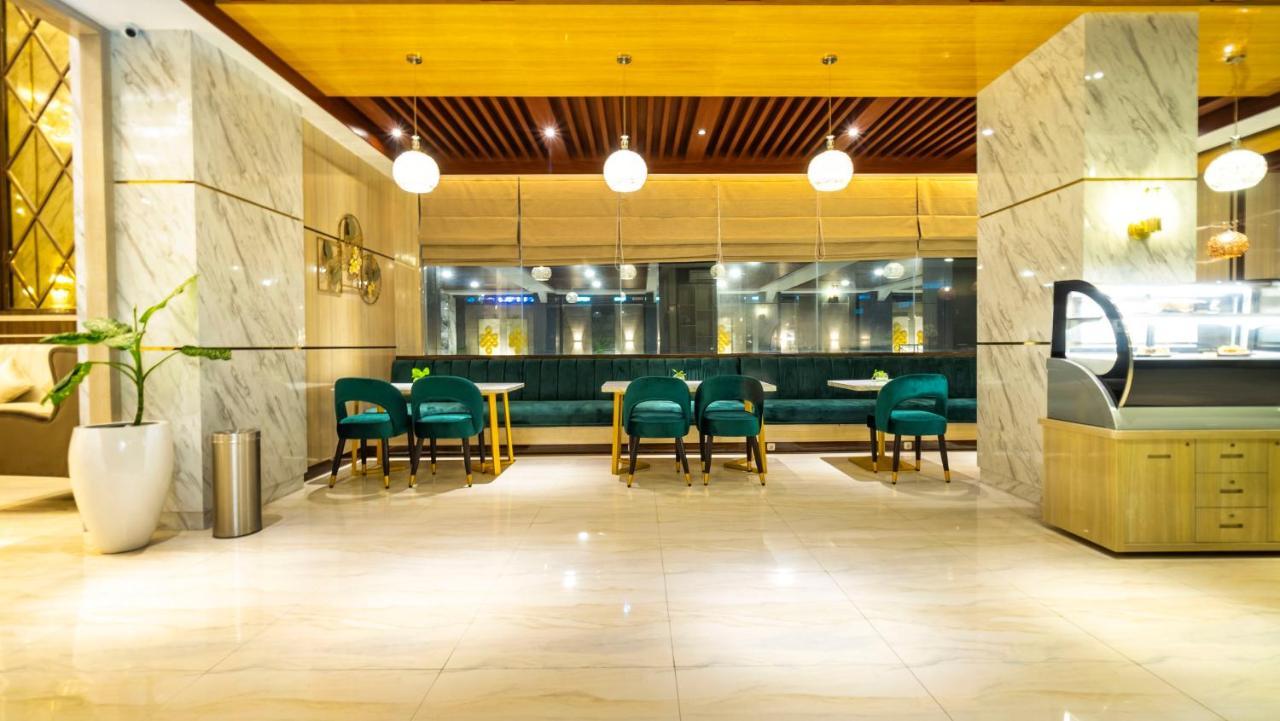 Pop! Hotel Teuku Umar Denpasar Exterior foto